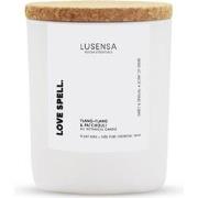 Lusensa Love Spell geurkaars 250gr