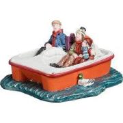 Family on pedal boat l9,5xb8,5xh5 cm
