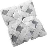 Cozy Bliss Luxury Milky Pluche Plaid - Lichtgrijs - 150x200 cm