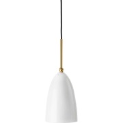 GUBI - Gräshoppa Hanglamp Glossy Alabaster White/Brass