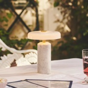 DESIGN BY US - Trip Portable Tafellamp Carrara