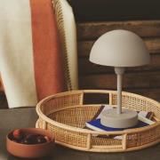 Nordlux Ellen To-Go - draadloze buiten tafellamp met laadstation - Ø 1...